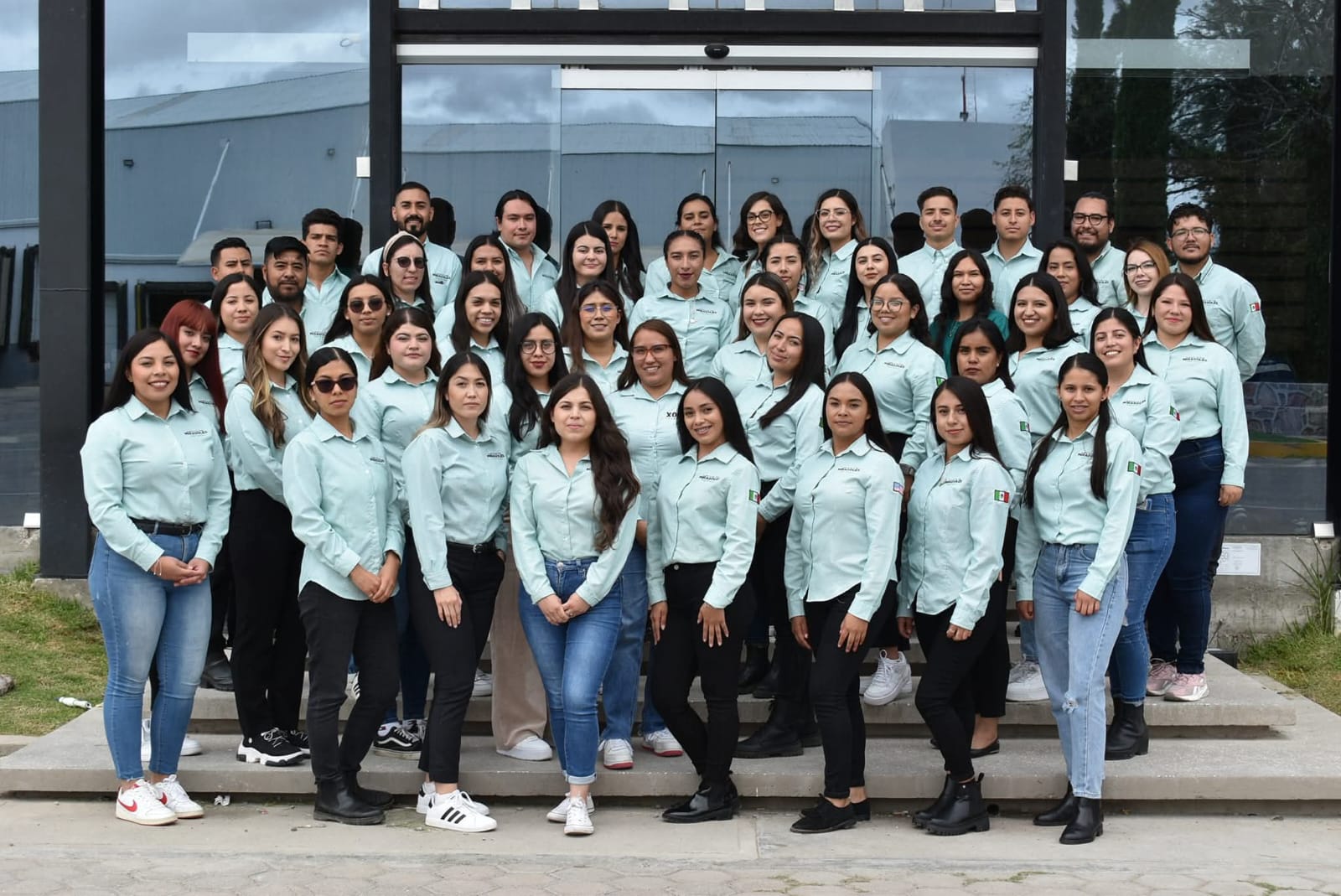 Mirasoles team members working together